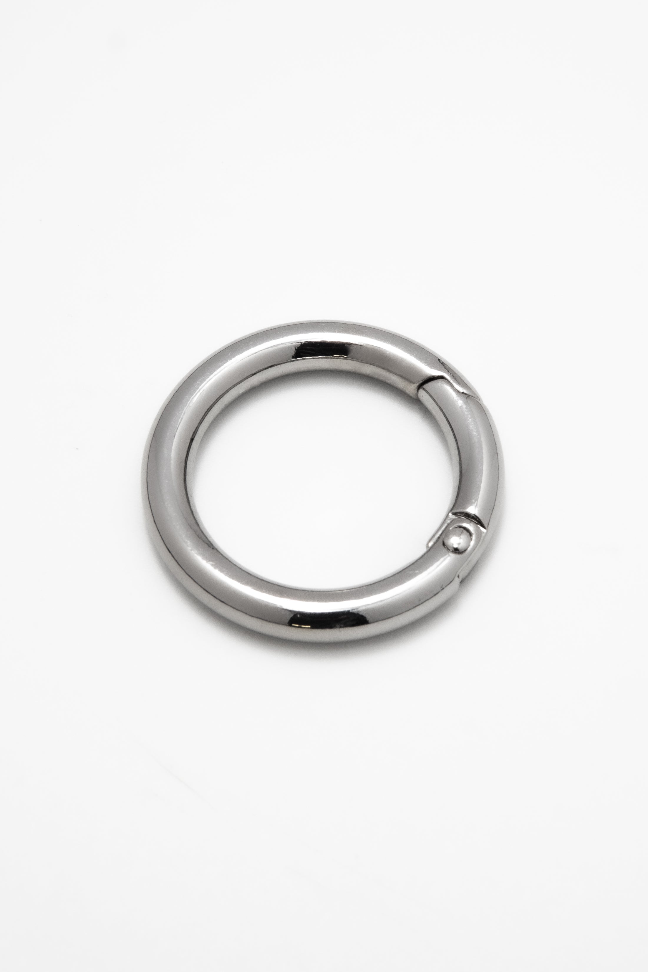 Muted White Signature Silver Round Carabiner